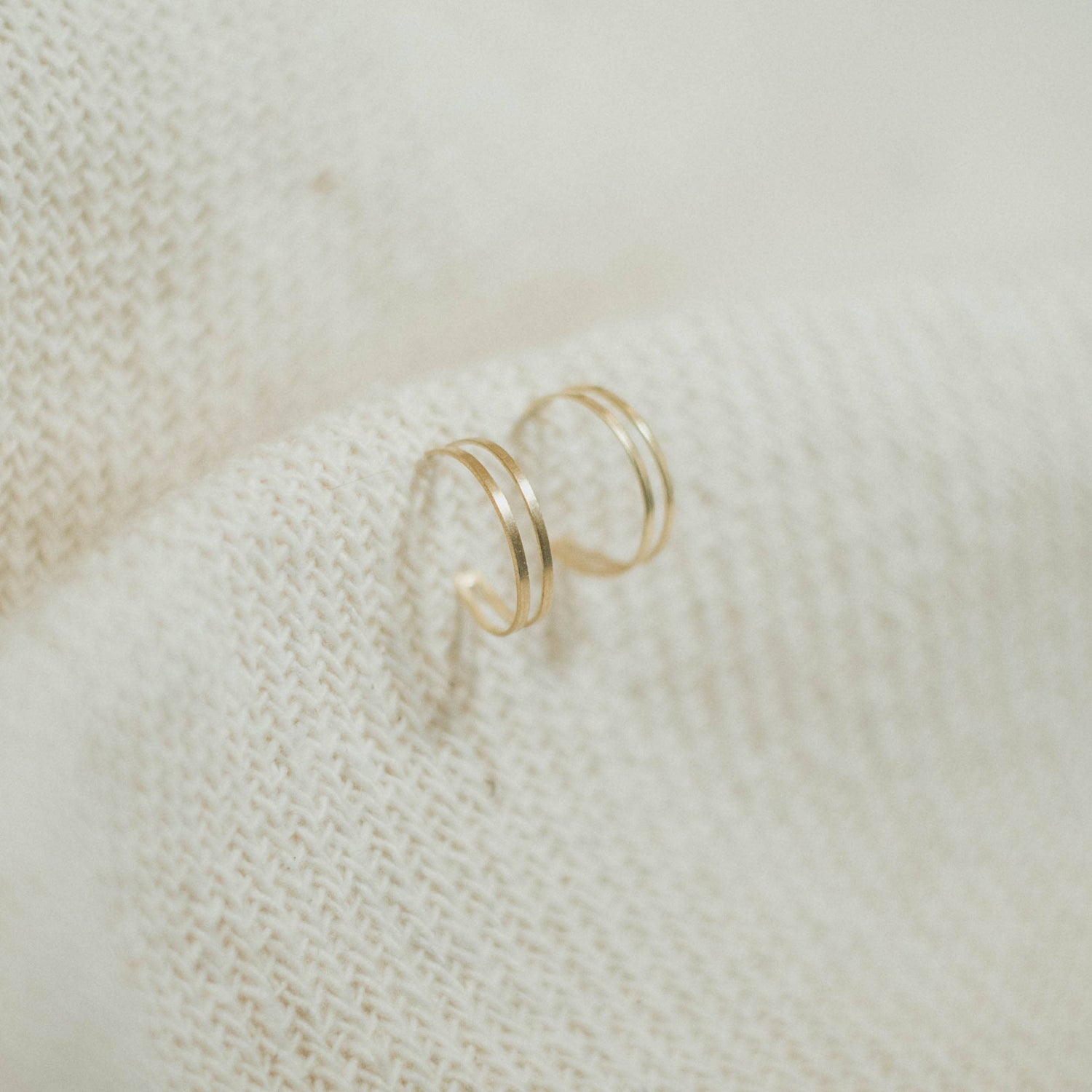 cigar split hoops