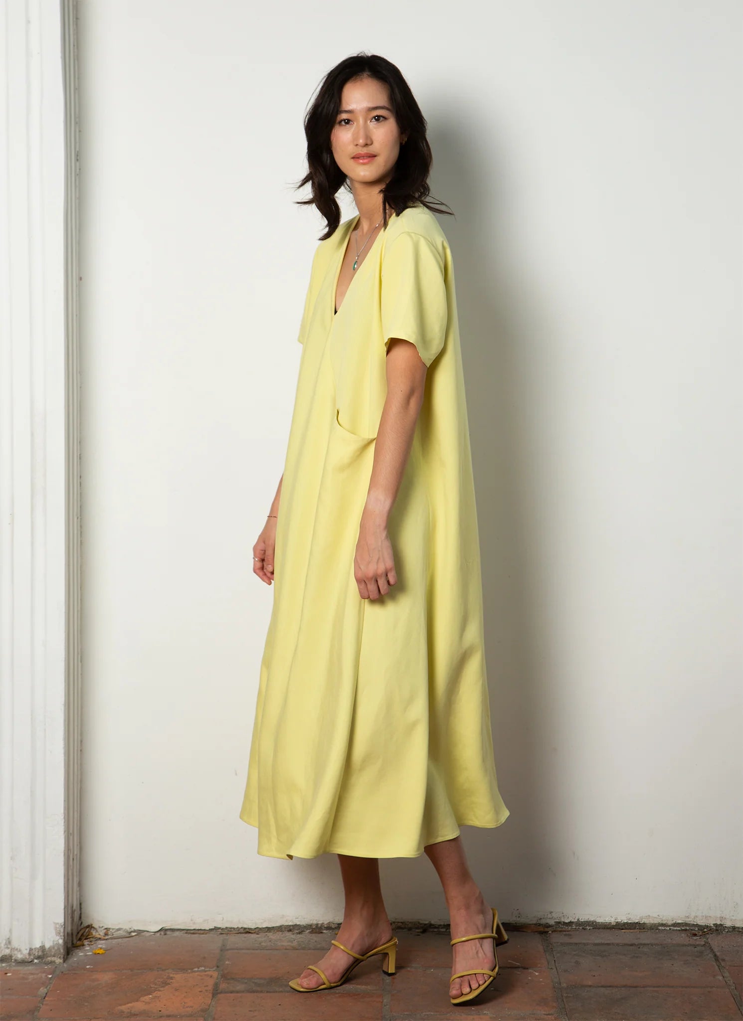 mango short sleeve v pocket dress