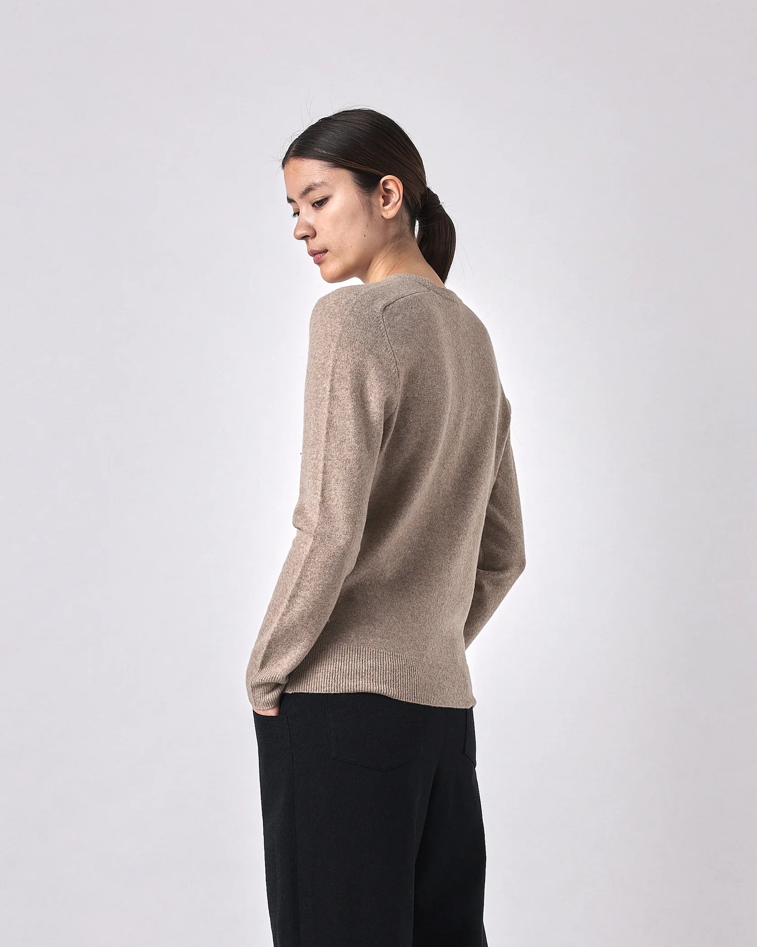curved shoulder crewneck