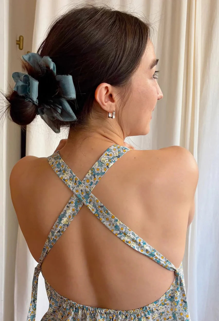 daisy floral low back halter top w/ tie