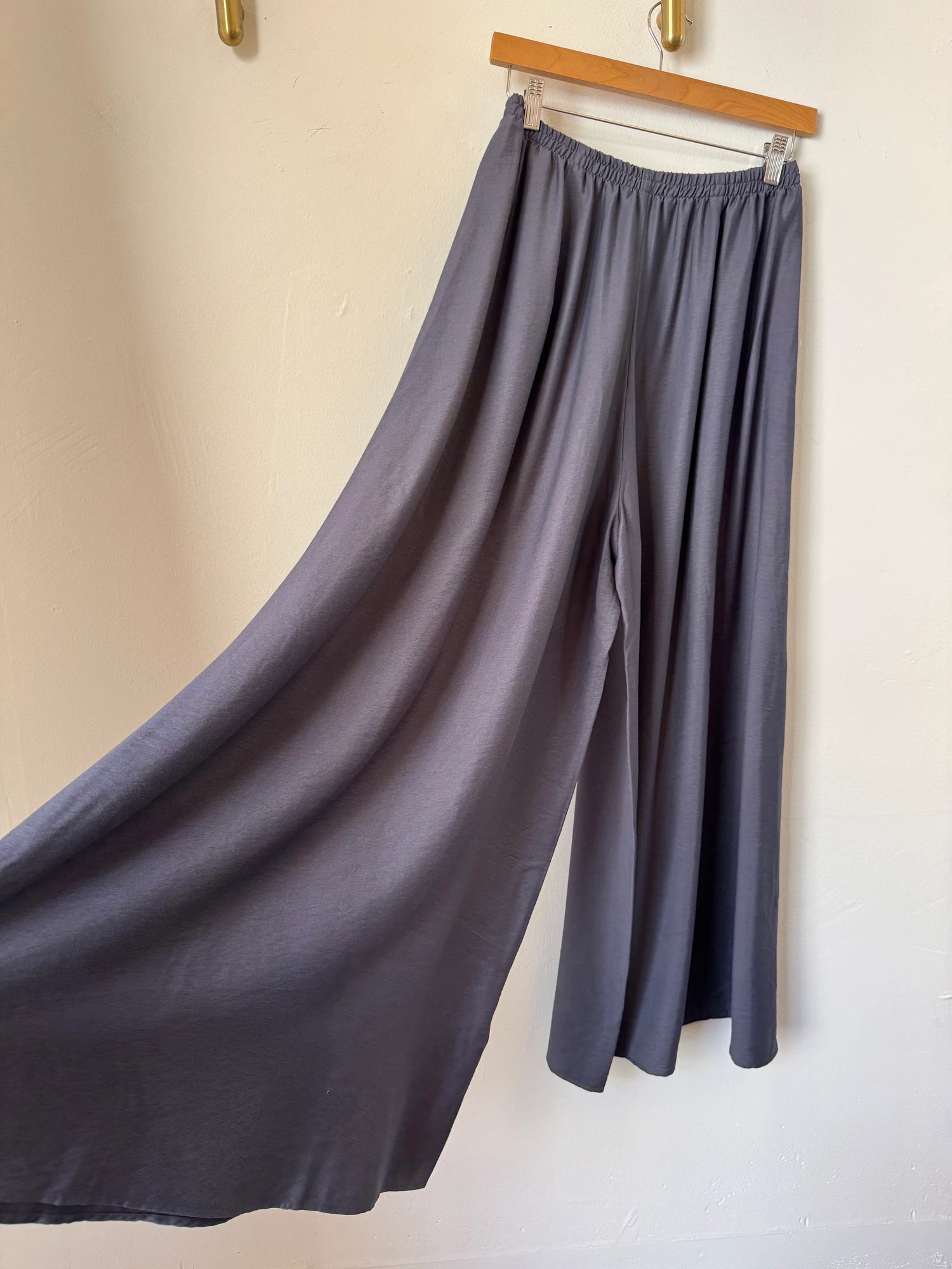 ochna long wide leg pocket pant w/ elastic