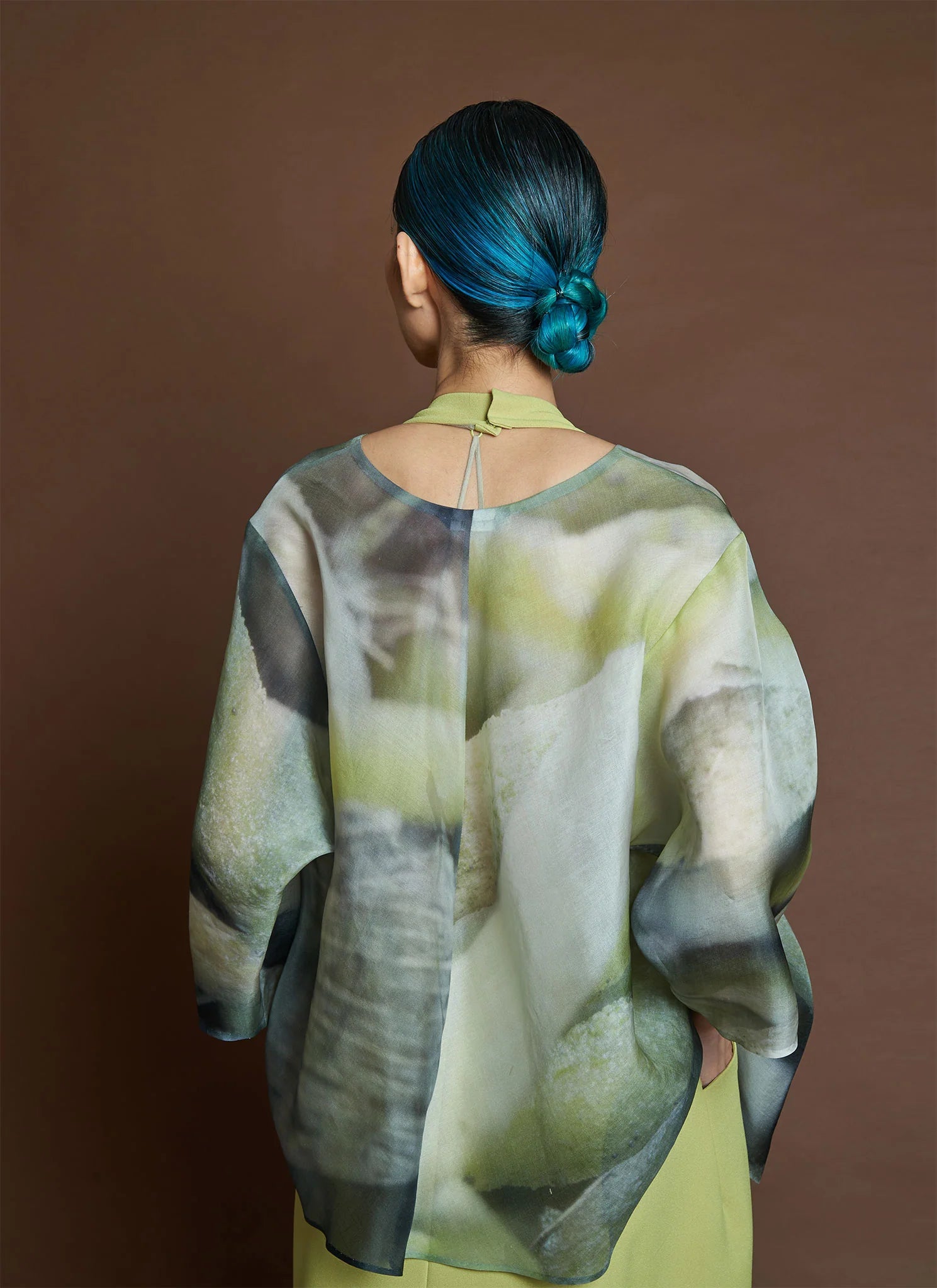 arnate dropped 3/4 sleeve printed organza silk top