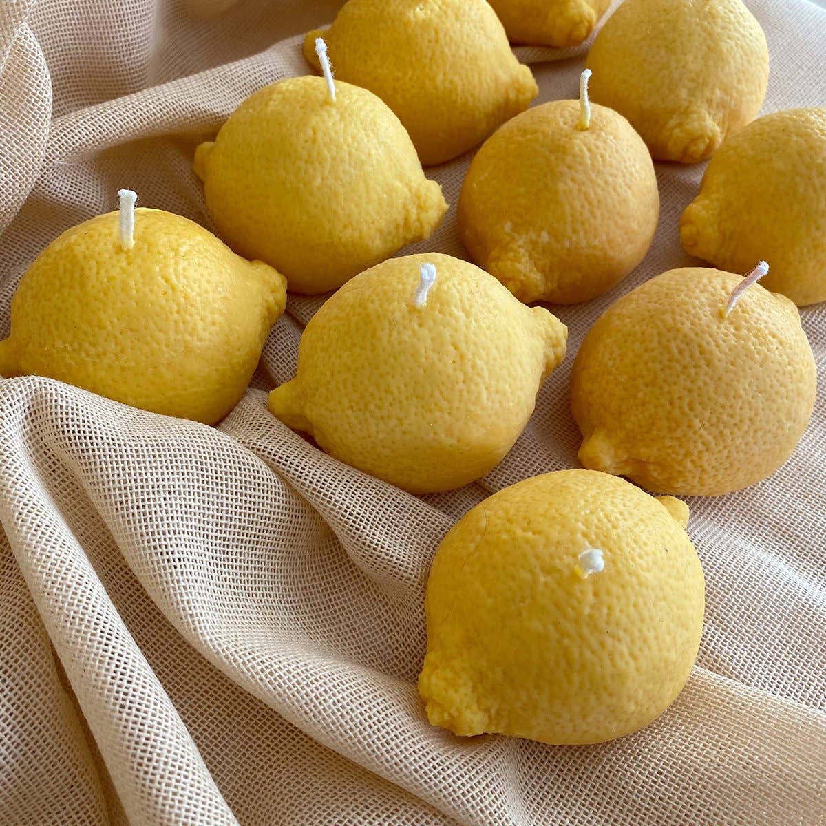 lemon candle