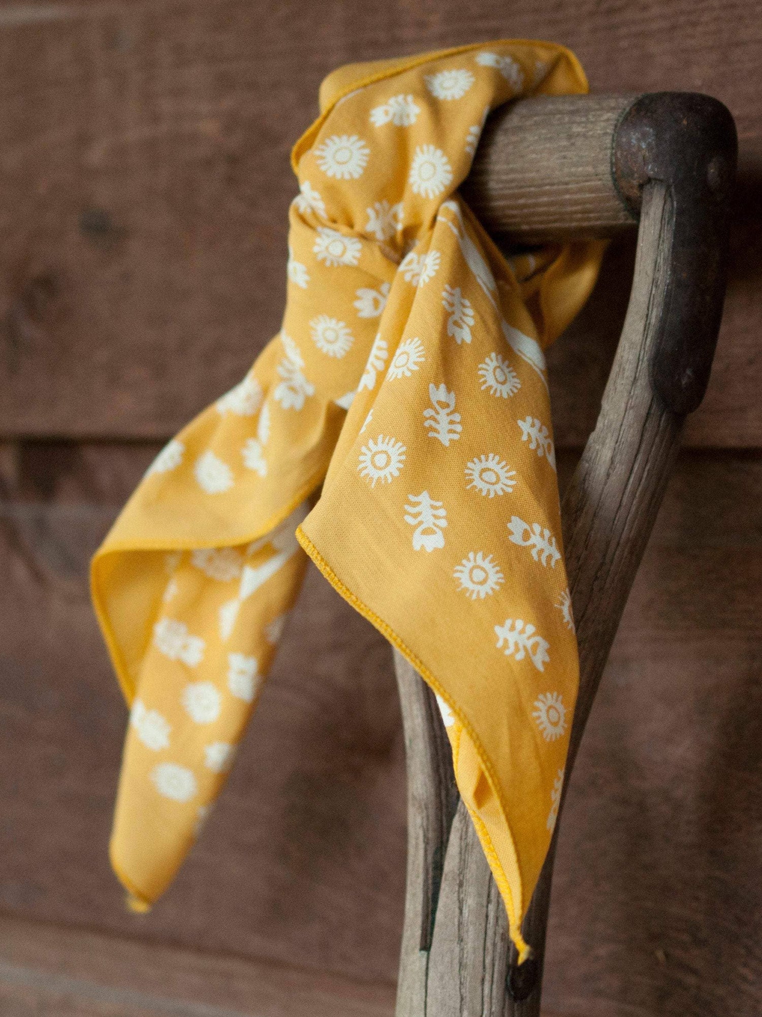floral bandana