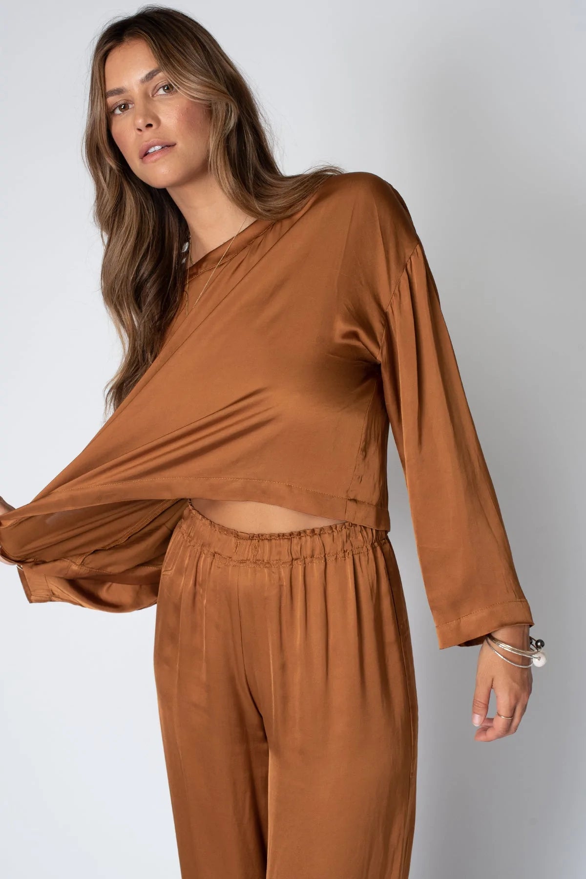 mila long sleeve crop top