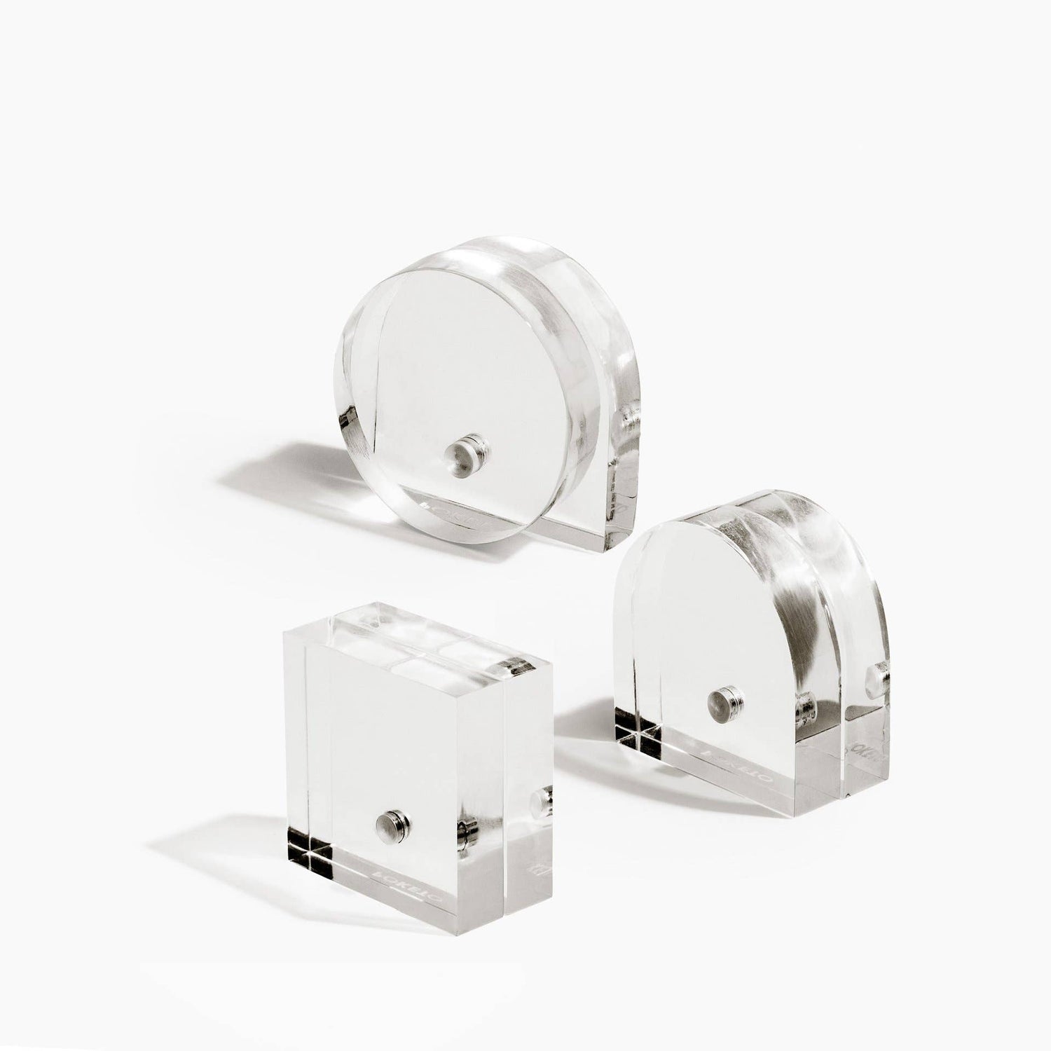 shapes magnet stands